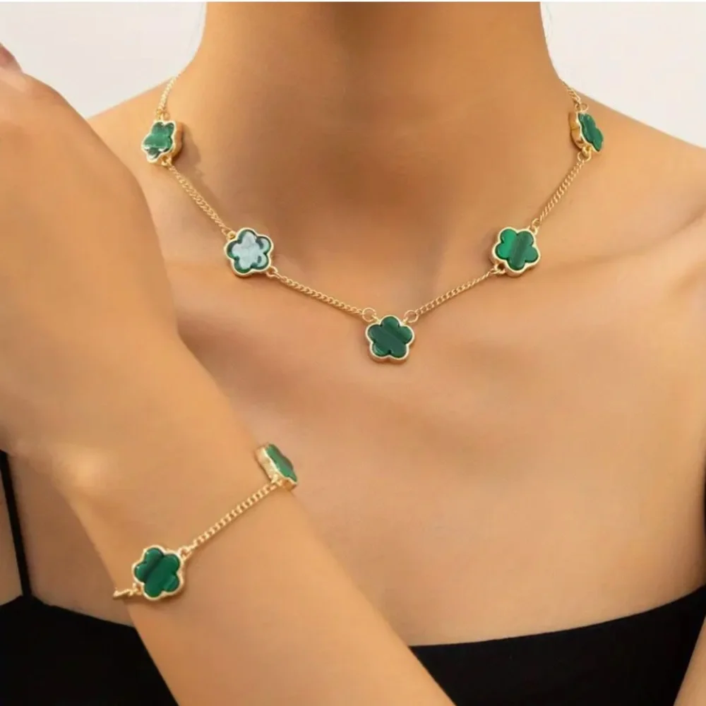 🎁 Clover leaf necklace bracelet set New